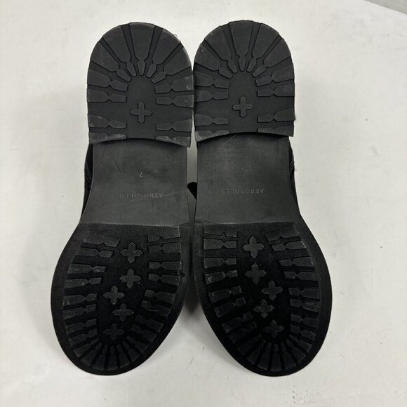 Aerosoles NWOB Arezzo Faux Suede Bootie 7M Black Buckles Lug Low Block  Heel - Picture 12 of 14